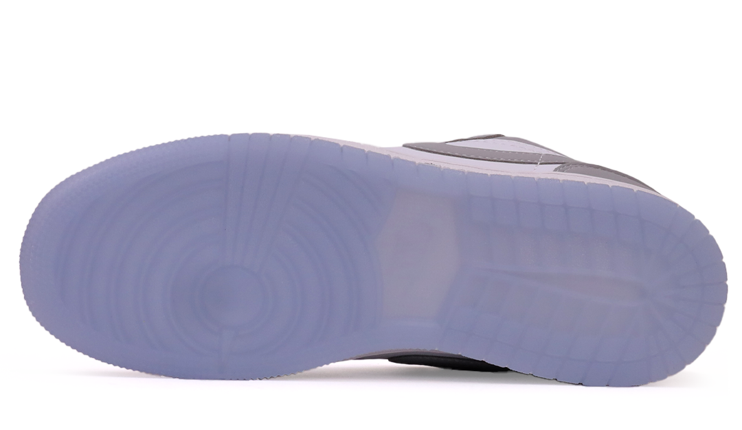 Air Jordan 1 Low Aluminium Wolf Grey Image