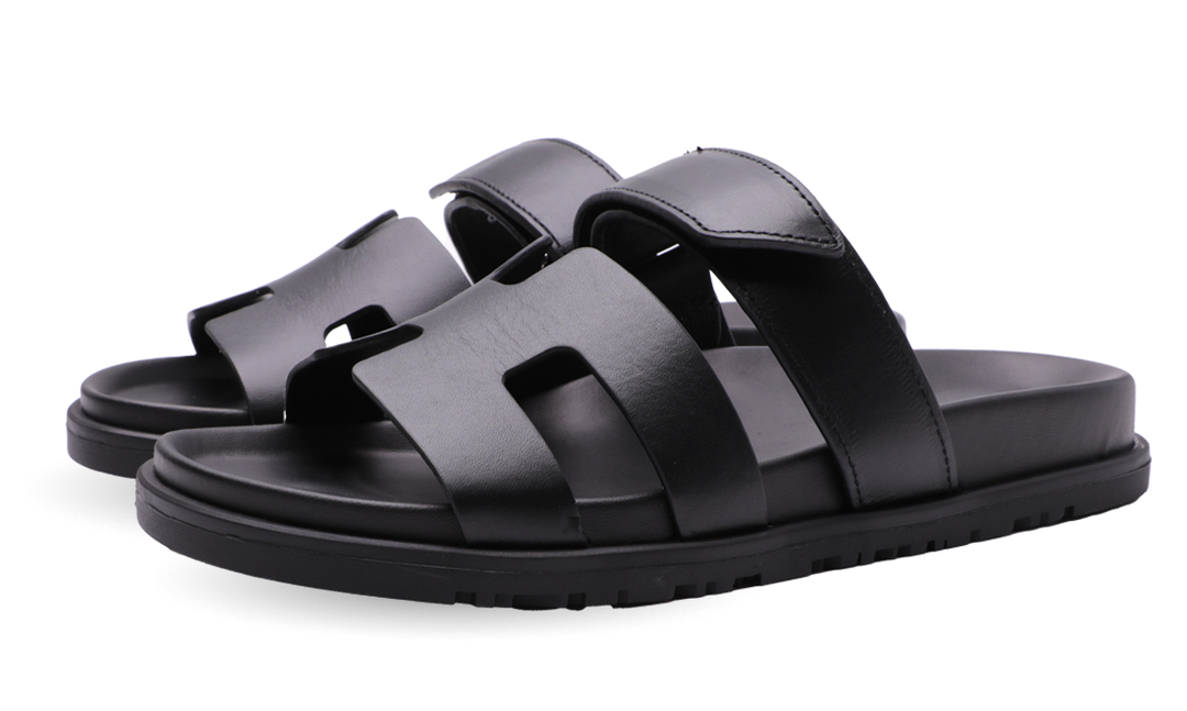 HERMES Calfskin Chypre Sandals Black Image