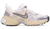 Nike Runtekk White