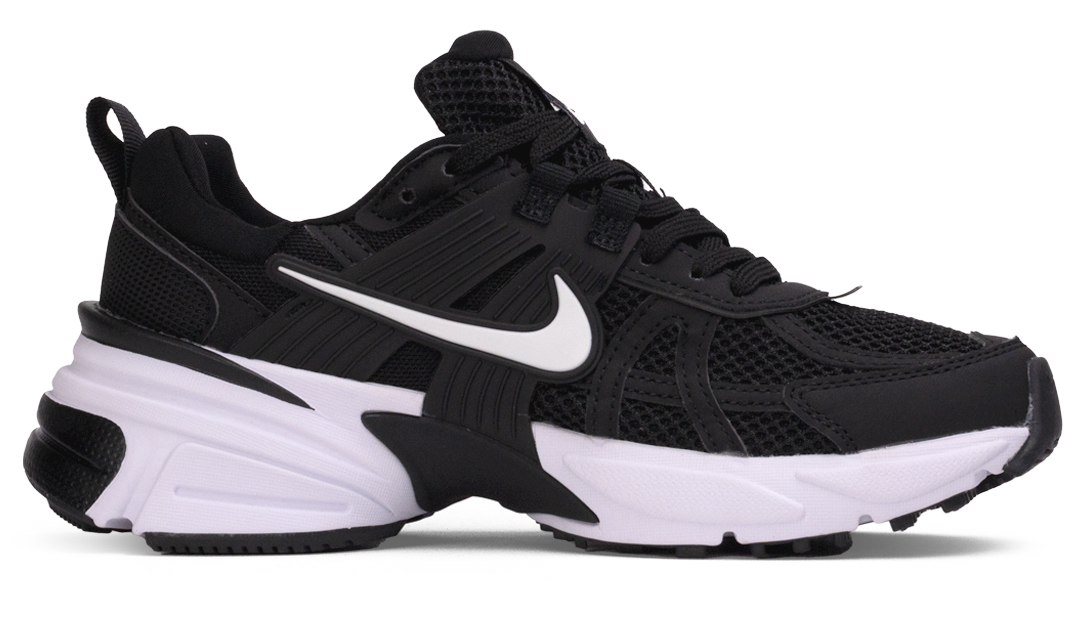 Nike Runtekk Black & White Image