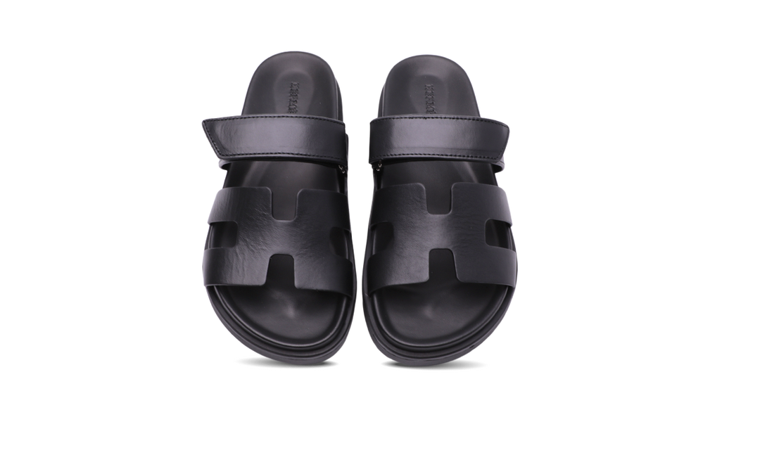 HERMES Calfskin Chypre Sandals Black Image