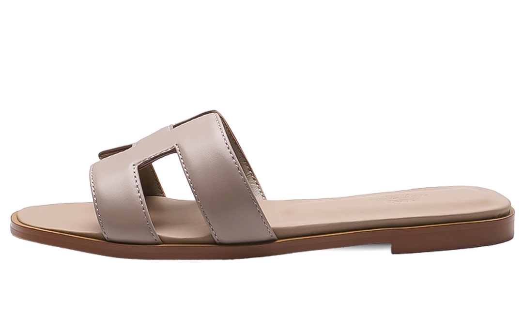 Hermès Oran Sandals Beige Image