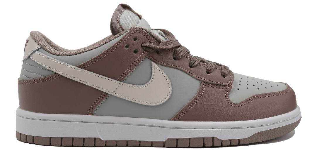 Nike SB Dunk Low Light Grey White Sail Image