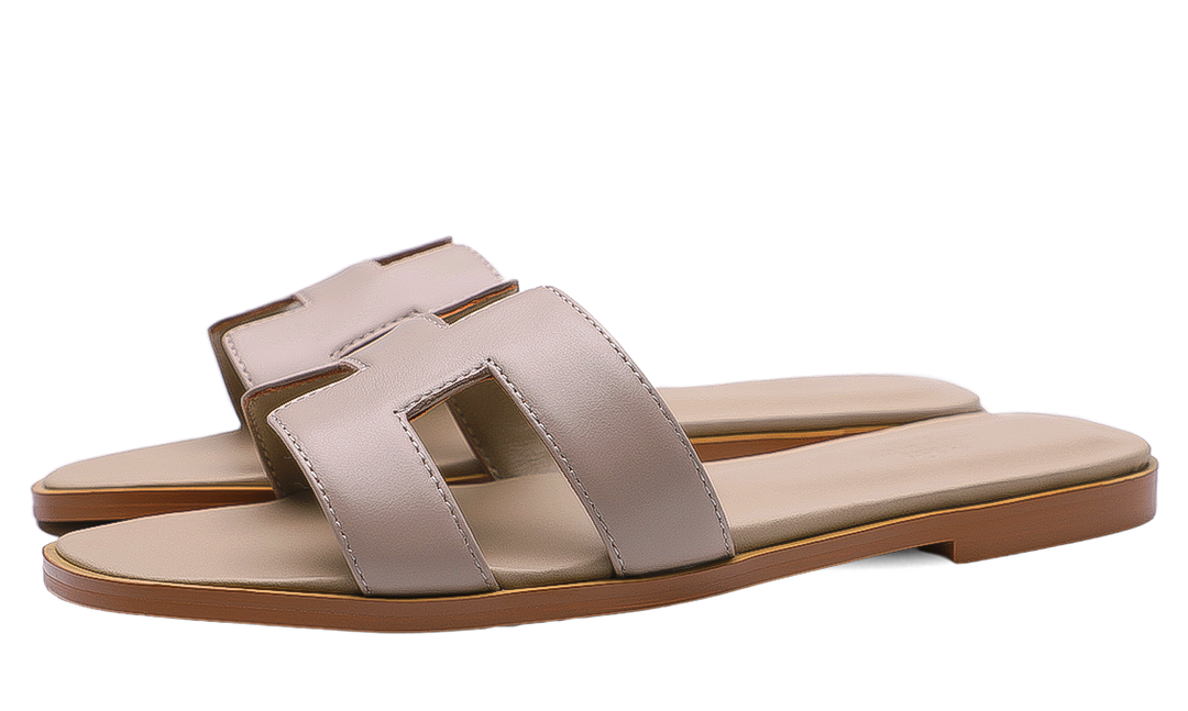 Hermès Oran Sandals Beige Image