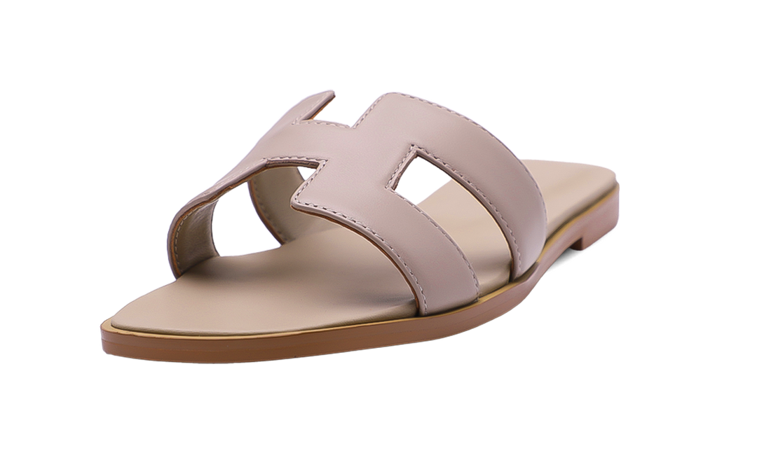 Hermès Oran Sandals Beige Image