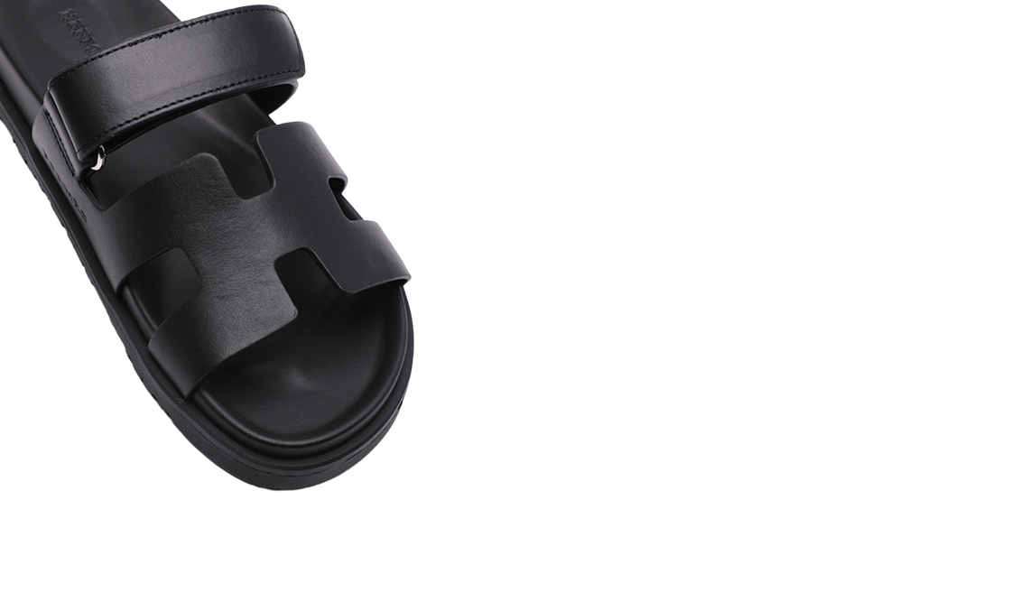 HERMES Calfskin Chypre Sandals Black Image