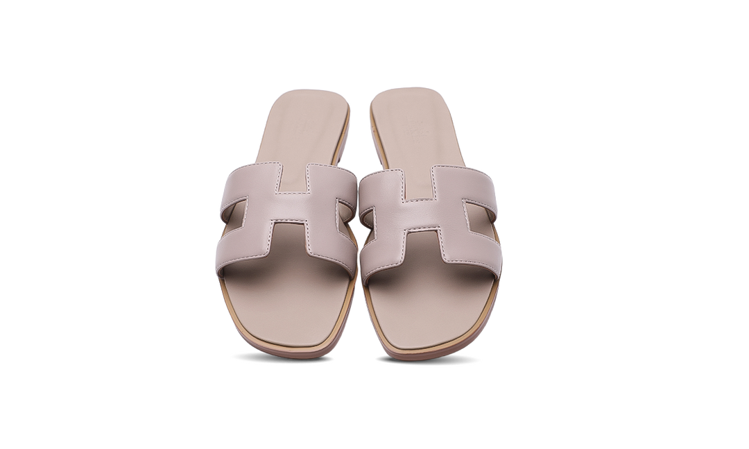 Hermès Oran Sandals Beige Image